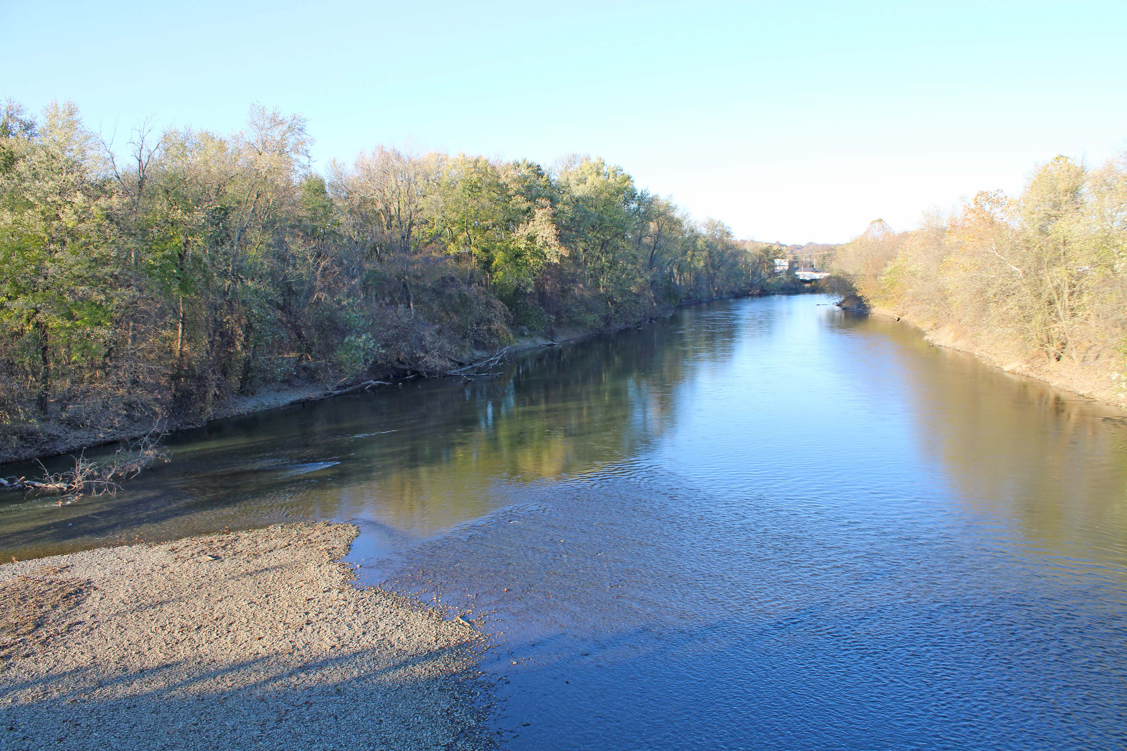 Muskingum River from bank